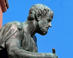 Aristóteles: biografía, aportaciones y obras