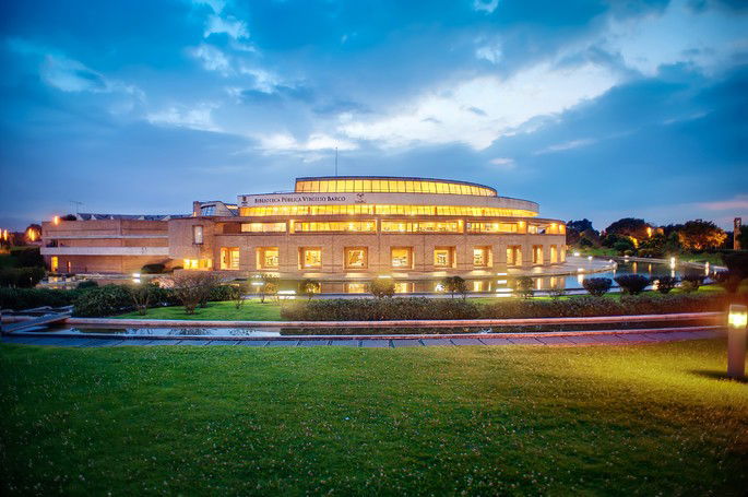 biblioteca virgilio barco