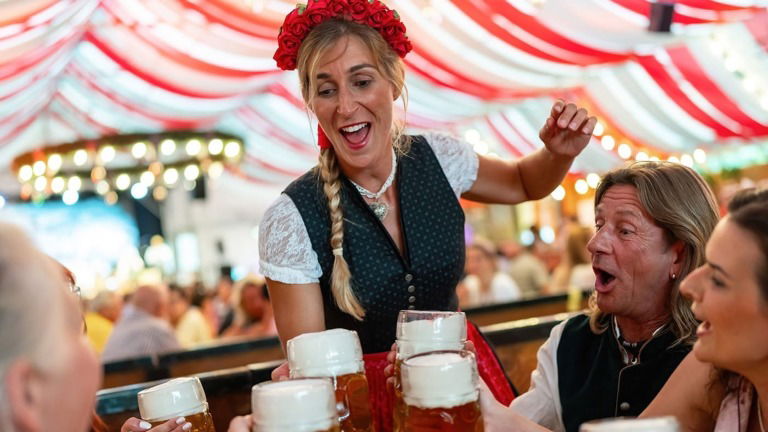 11 ejemplos de costumbres: identidad cultural y herencia