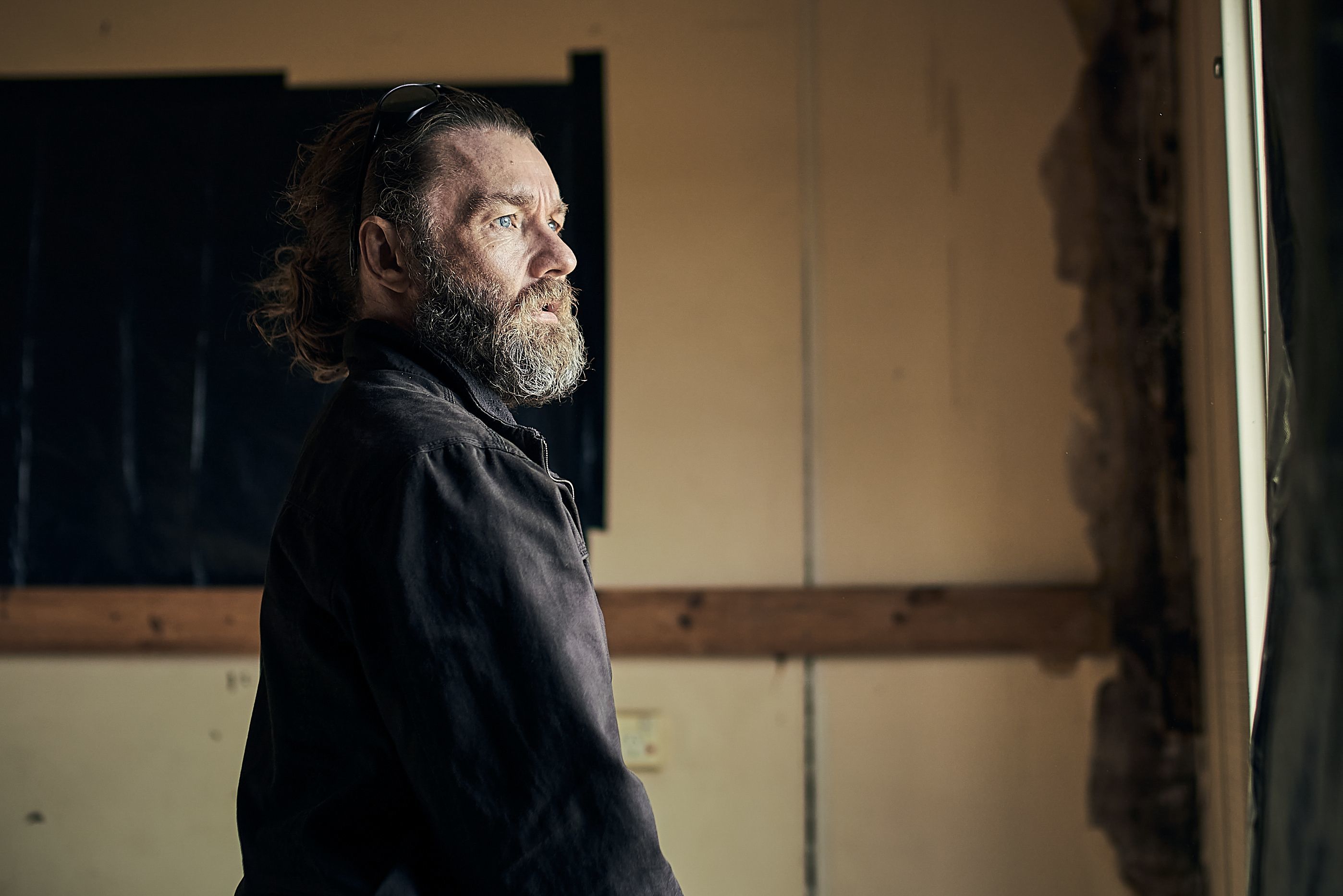 Fotograma de la película El extraño