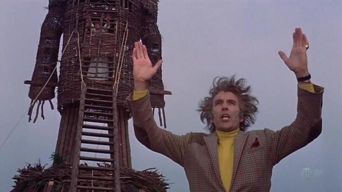 Fotograma de la película El hombre de mimbre