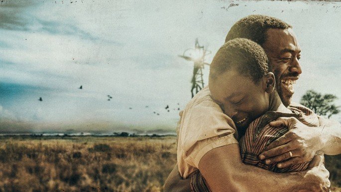 Fotograma de la película El niño que domó el viento
