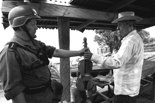 Fotograma de la película El violín