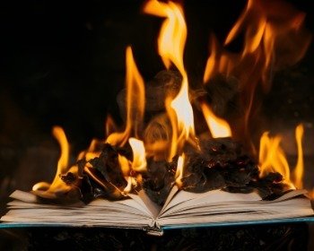 Fahrenheit 451 de Ray Bradbury: resumen y análisis