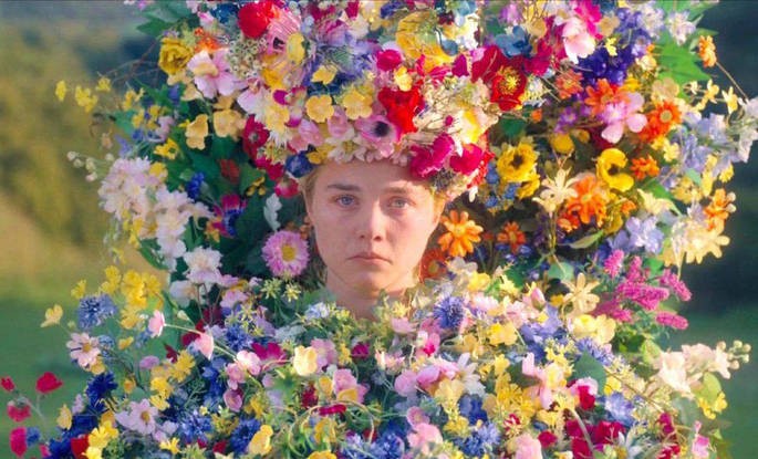 Fotograma de la película Midsommar
