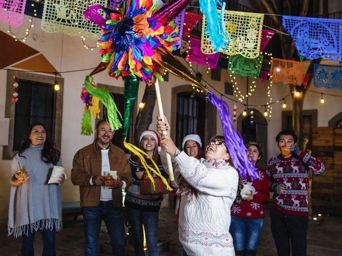 Piñata posadas