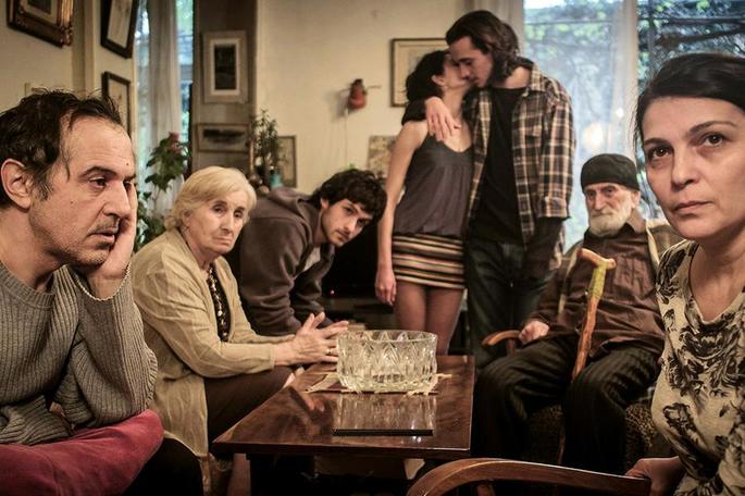 Fotograma de la película My happy Family