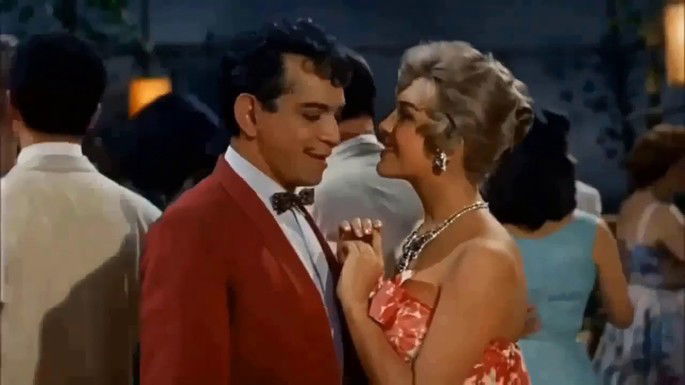 Fotograma de la película Sube y Baja