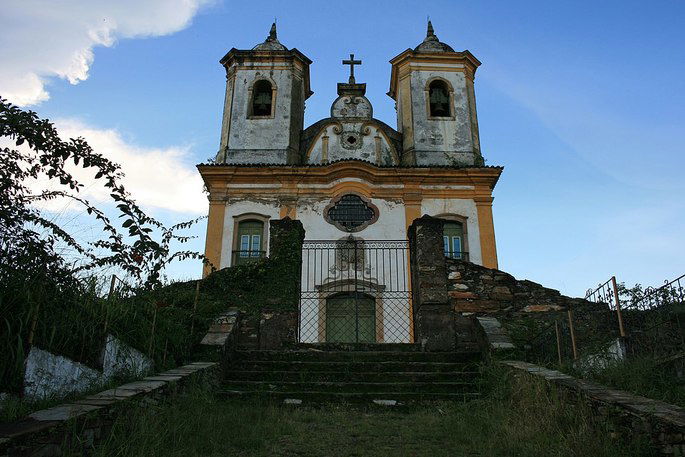 Igreja N.Sra. das Mercês e Perdões