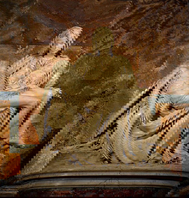 Pietà - mármore, 1,74 m x 1,95 m - Michelangelo, Basilica di San Pietro, Vaticano