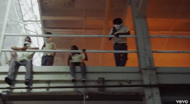 this is america celulares