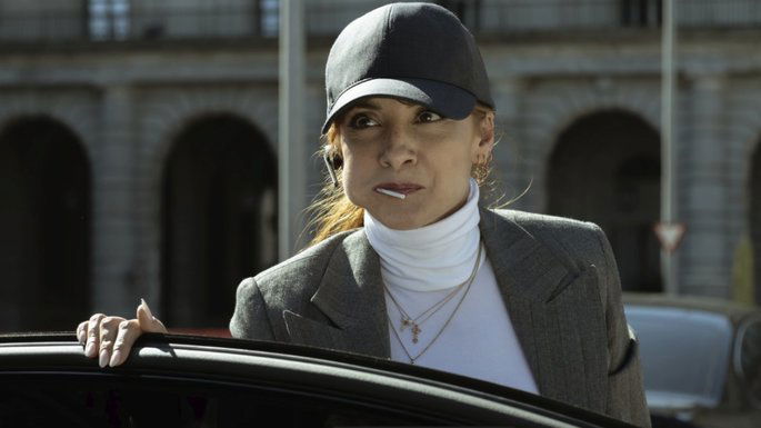 Najwa Nimri dá vida a Alicia Sierra.