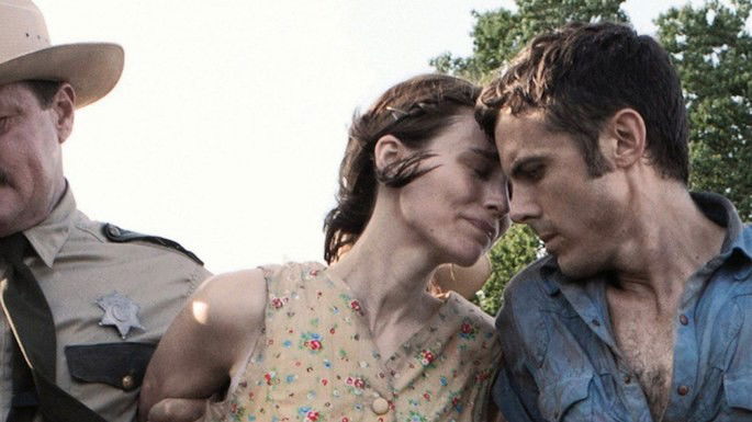 Amor Fora da Lei (2013)