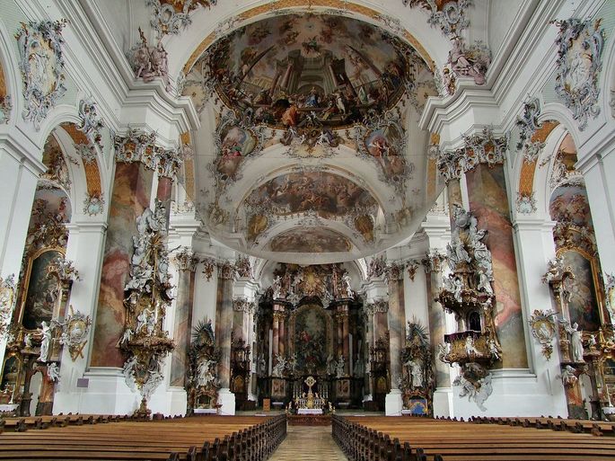 Interior da Abadía de Ottobeuren, Baviera.