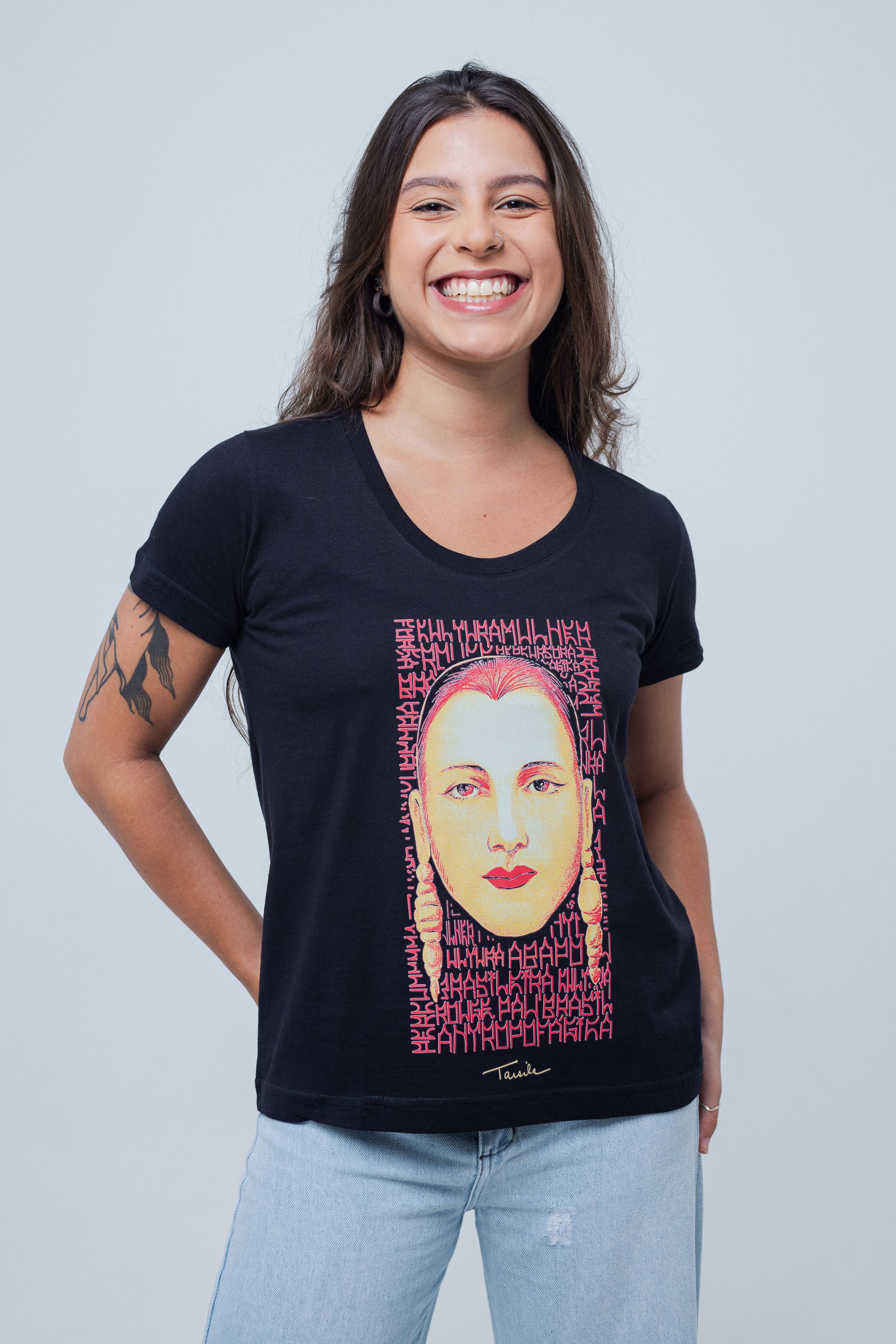 Camiseta Tarsila do Amaral Chico Rei