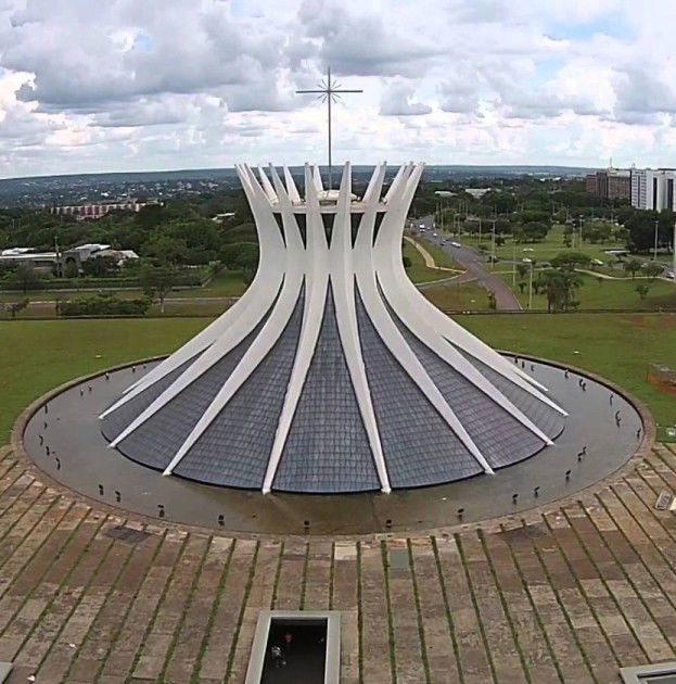 DESENHO LIVRE - CATEDRAL DE BRASILIA