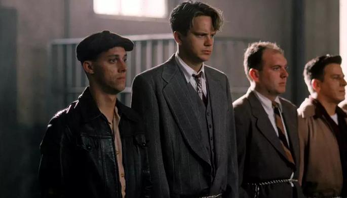 chegada de Andy à prisão de Shawshank em Um sonho de liberdade