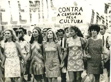 Retrato de atrizes brasileiras em protesto contra a censura militar