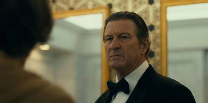 Thomas Wayne (Brett Cullen)