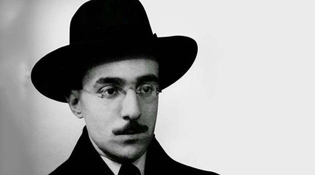 Fernando Pessoa, poeta português autor de Autopsicografia.