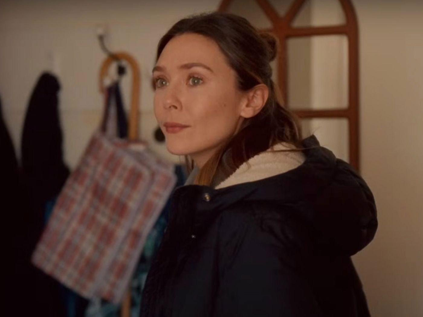 Filme repleto de drama com Elizabeth Olsen está para chegar à Netflix e os assinantes não podem