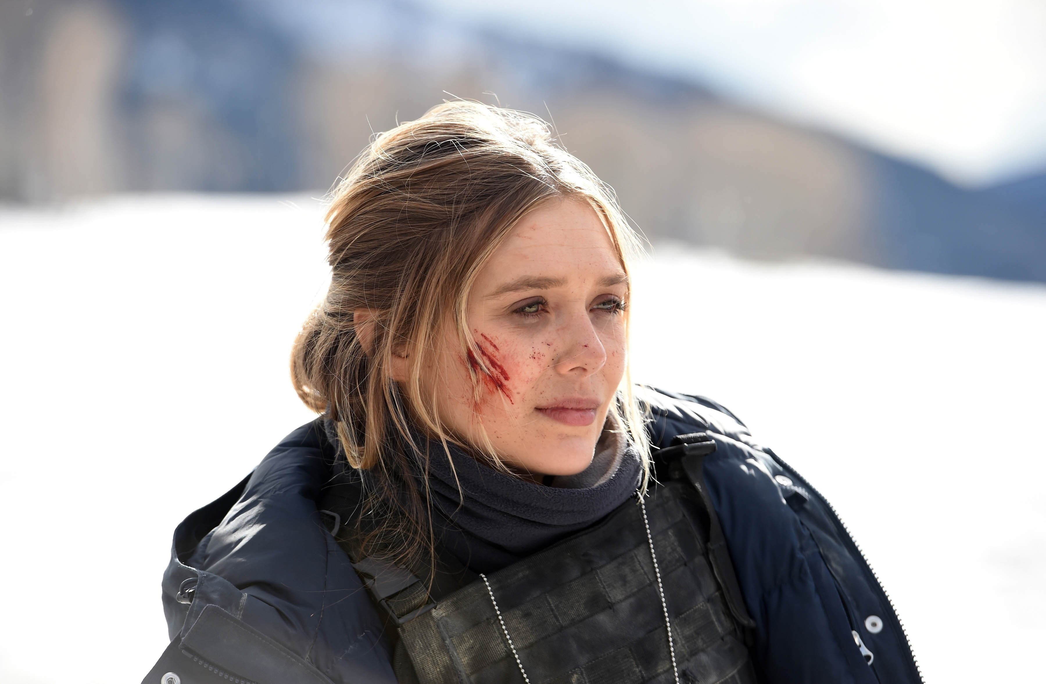 Elizabeth Olsen no filme Terra Selvagem