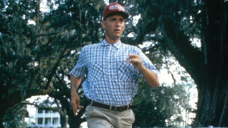 Tom Hanks correndo em cena de Forrest Gump