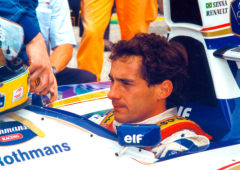 O destino de um herói visto de perto: documentário da Netflix sobre Ayrton Senna vai te levar às lágrimas