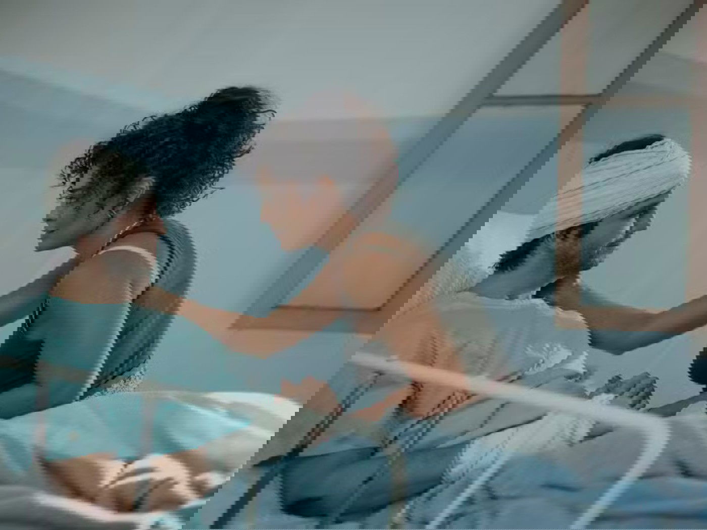 Juliana Paes e Vladimir Brichta na Série Pedaço de Mim, da Netflix