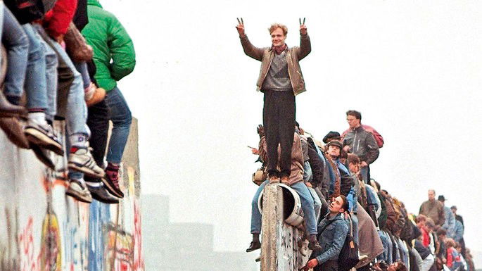 Queda do muro de Berlim, 1989.