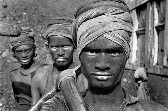 trabalhadores registrados por Sebastião Salgado