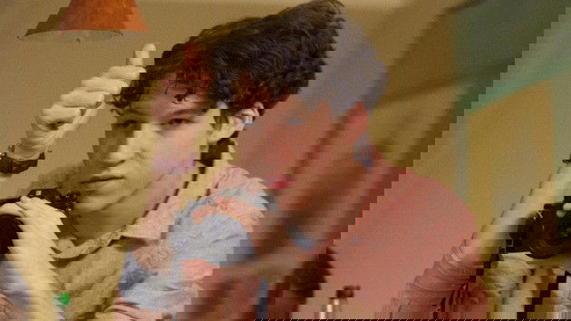 Tyler fotografando Hannah.